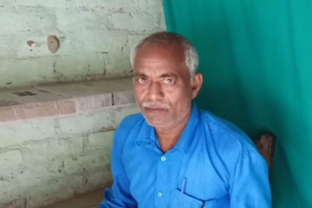 55-year-old UP Man Earns Pharma Degree 32 Years After Leaving Studies