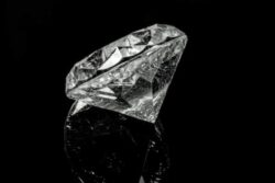 7-year-old US Girl Finds 2.95 Carat Diamond While Celebrating Her Birthday In Park