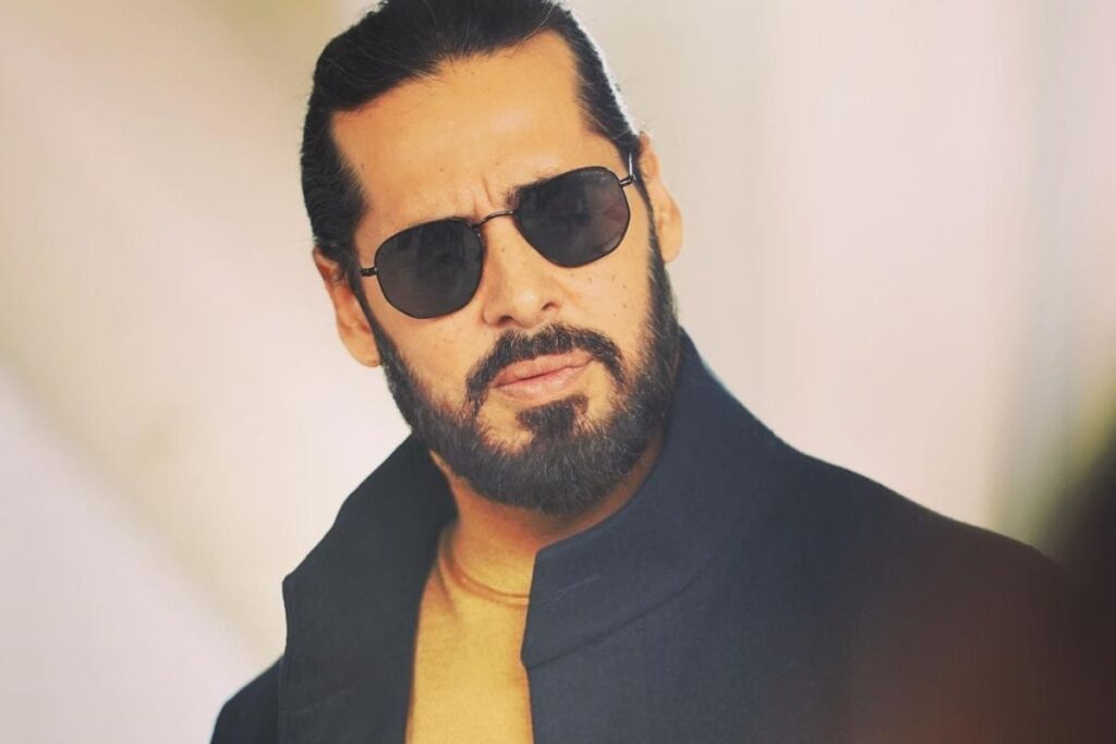 Dino Morea's Throwback Video From His Hit Films Is Winning Hearts On The Internet, Watch