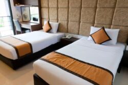 Watch: How Hotels Keep The Bed Sheets Wrinkle-Free