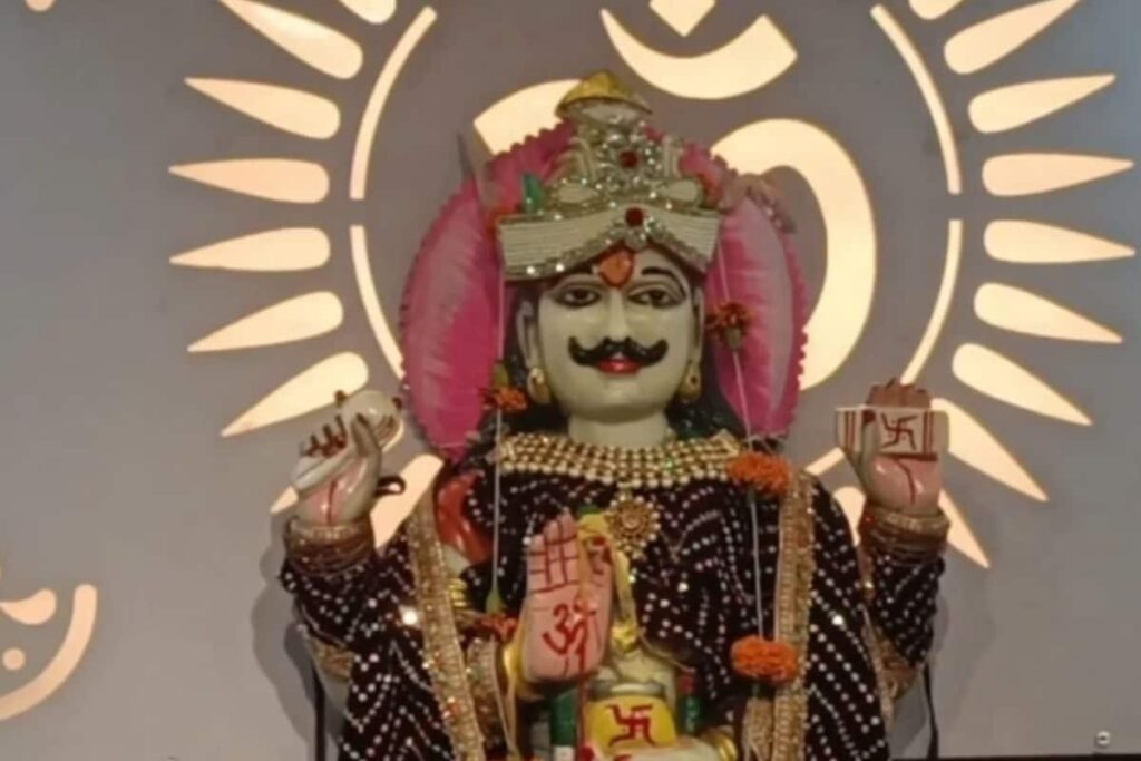Why This Lord Chitragupta Idol In Vidisha Is Considered Unique