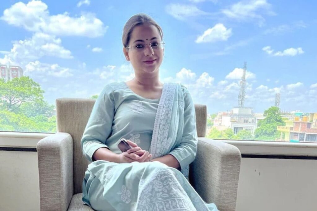 This Bareilly Girl Cracked UPPSC And Got Job In IT Dept; She Took Exam Again And Became DSP