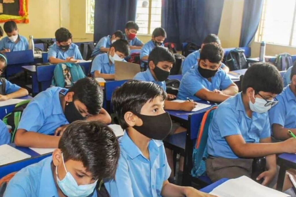 UP School Teacher Orders Muslim Student to Slap Hindu Classmate in Sambhal, Arrested: Police