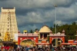 Why 16 Abhishekams Are Performed In Rameswaram’s Samudra Aarti