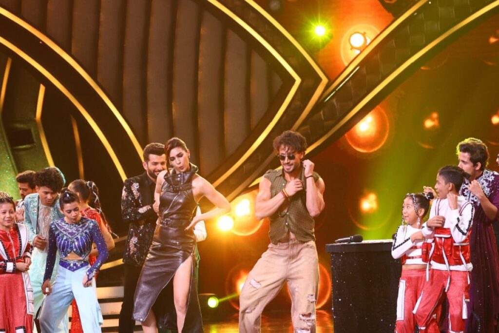 India's Best Dancer 3 Finale: Ganapath Stars Tiger Shroff, Kriti Sanon Join Top 5 Finalists