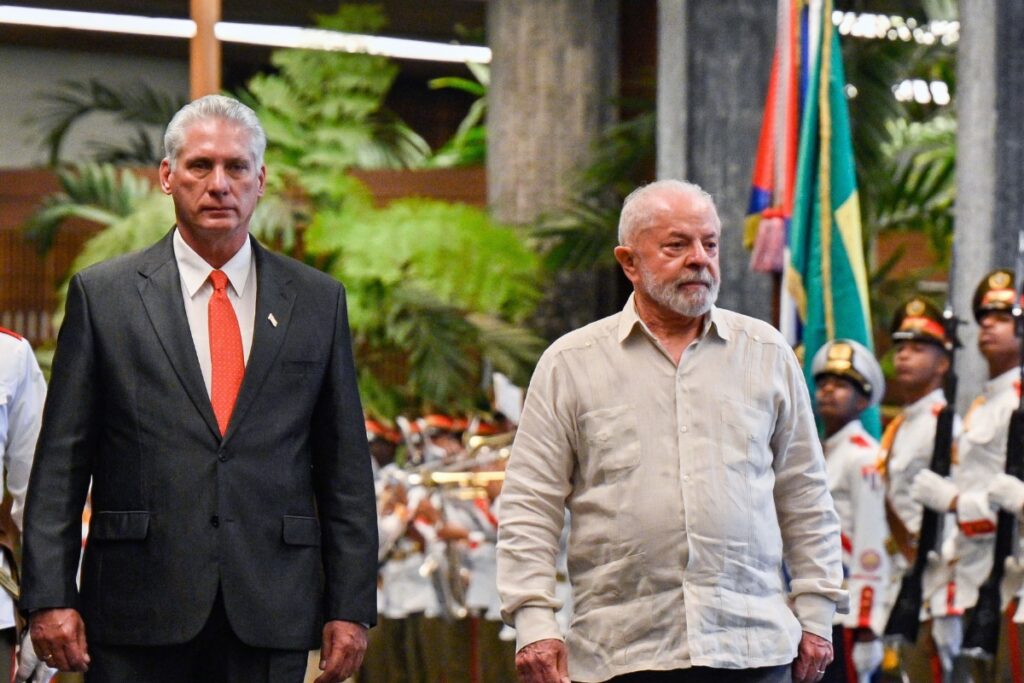 Cuban Embassy in US Attacked with Molotov Cocktails Described as 'Terrorist Attack'