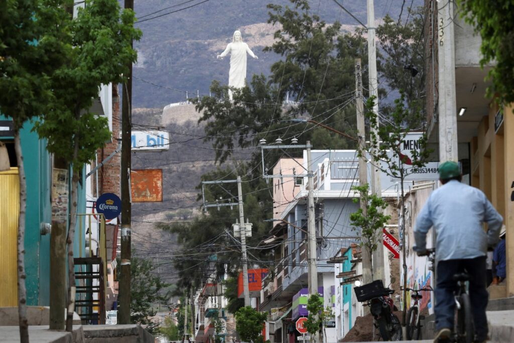 Mexico: Six Bodies Found in Area Where Teens Were Kidnapped in Northern State