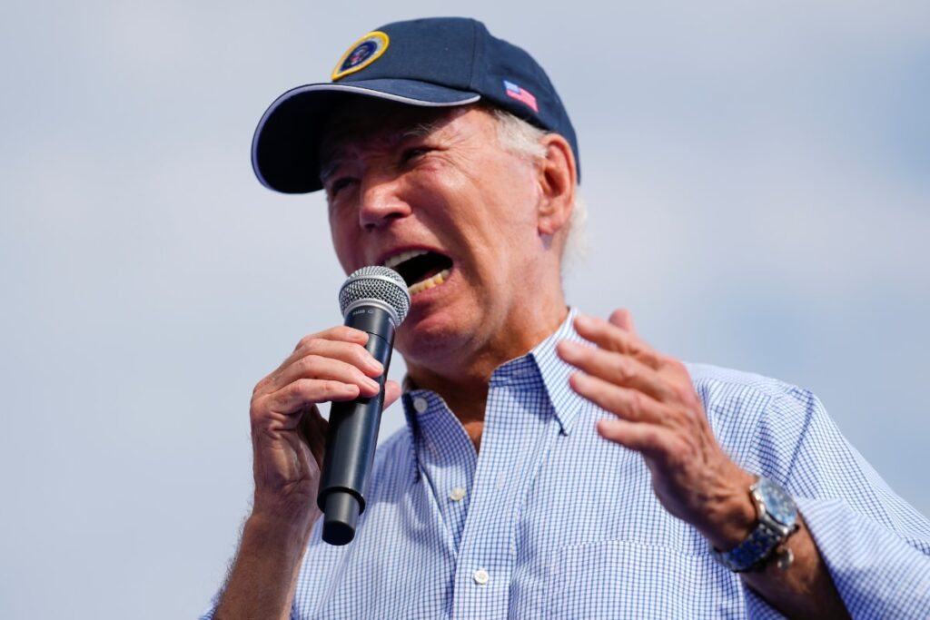 US Poll Says Biden's Re-Election Threatened by Economic Concerns and His Age