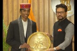 Sports Minister Anurag Thakur Felicitates GM Praggnanandhaa, Chess Ace Confident of Winning Asiad Gold