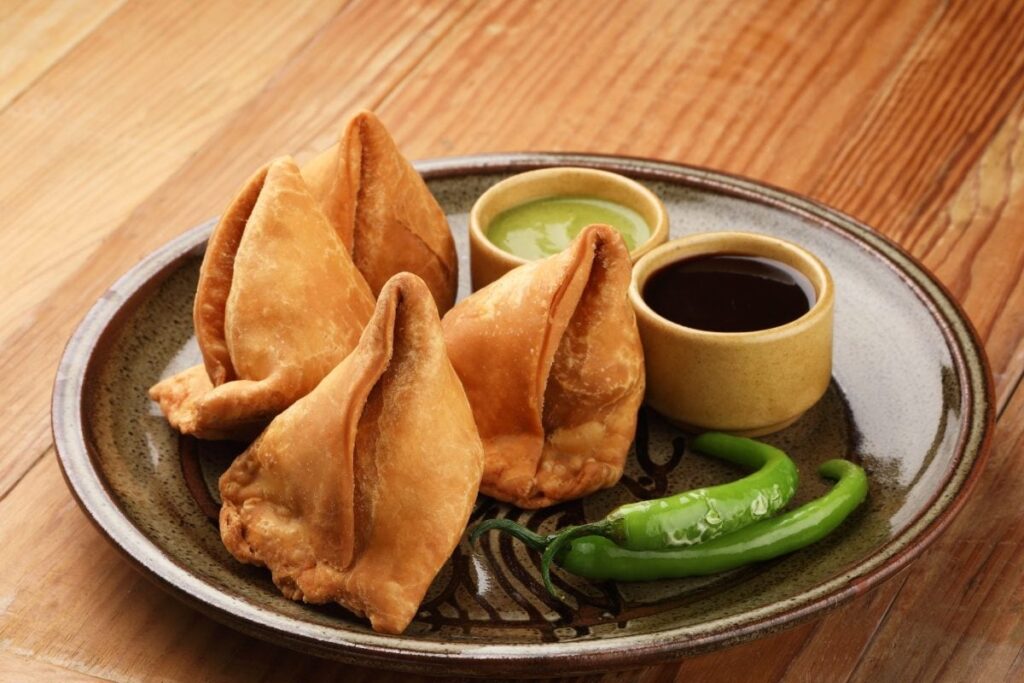 World Samosa Day 2023: Date, History, Significance and 5 Must-try Recipes!