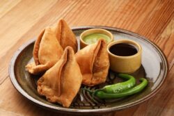 World Samosa Day 2023: Date, History, Significance and 5 Must-try Recipes!