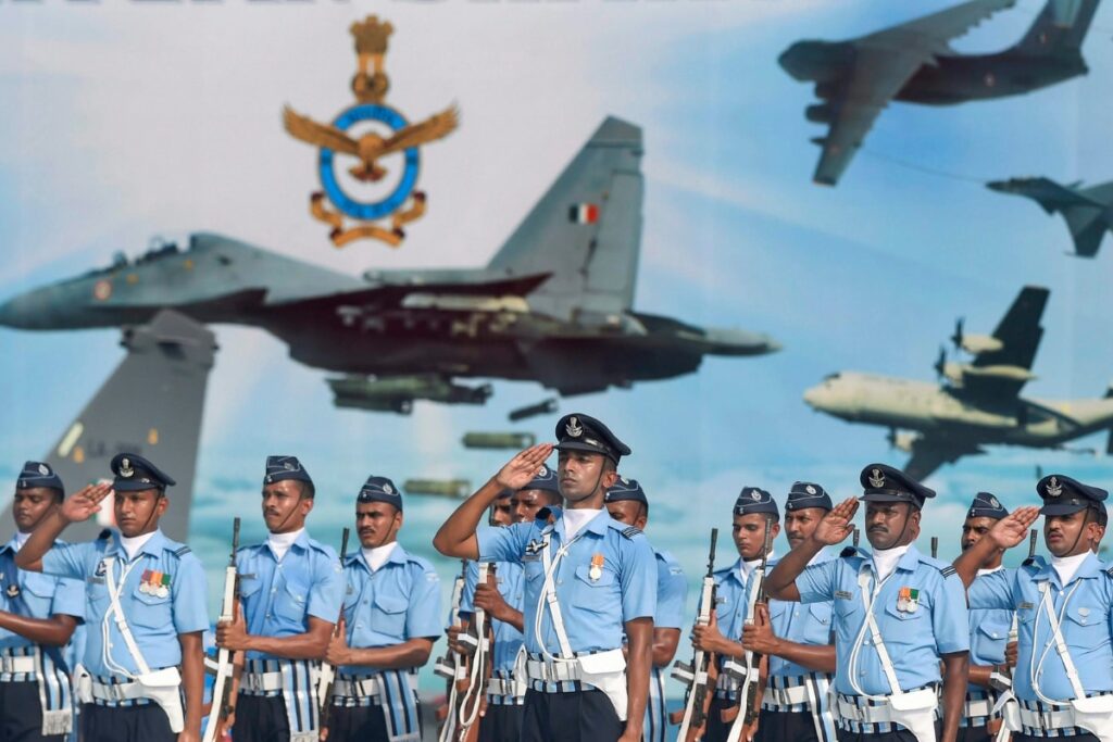Indian Air Force Day 2023:  From IAF's New Ensign to MiG-21's Last Appearance in Grand Prayagraj Air Show Today
