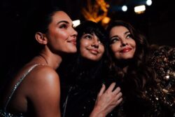 Aishwarya Rai, Aaradhya Bachchan Take A Selfie With Kendall Jenner At Paris Fashion Week; Photo Goes Viral