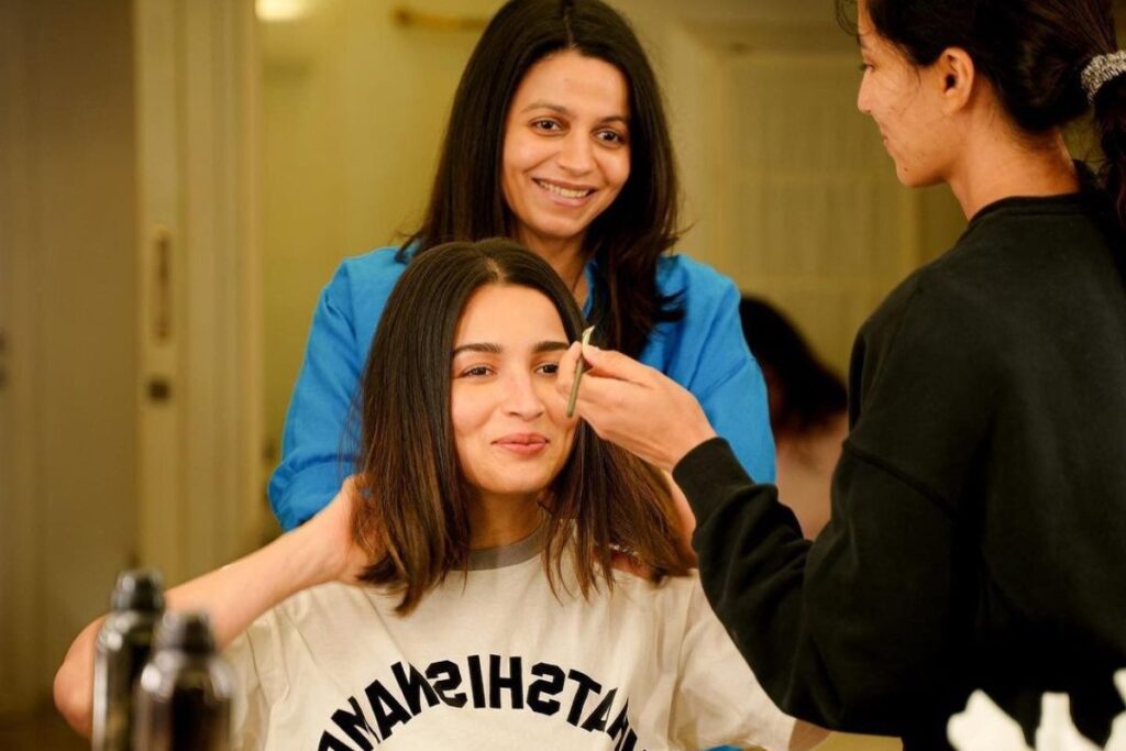 Alia Bhatt Is Keeping Her 'Fingers and Toes Crossed' As She Begins Shooting Jigra; Check First Photos