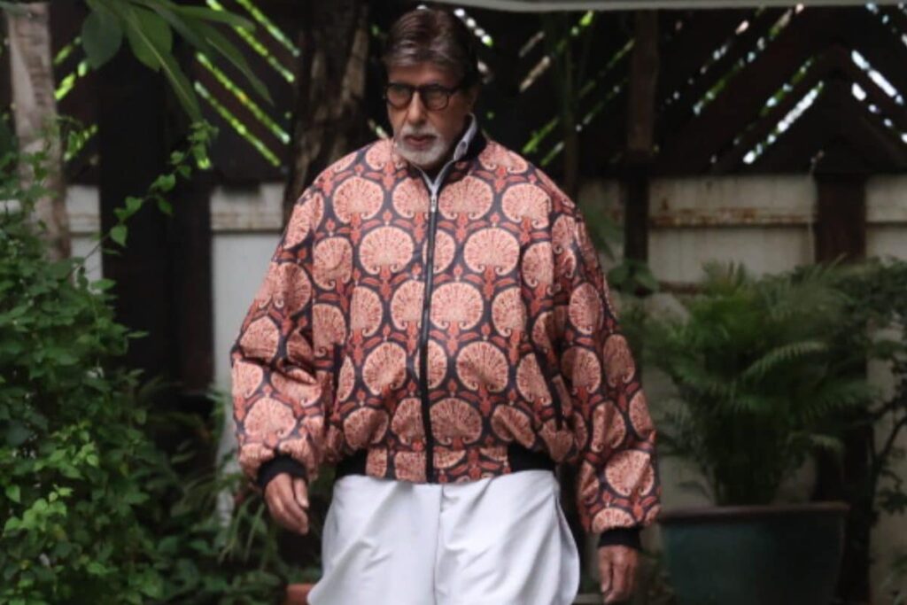 Amitabh Bachchan Comes Under Fire For Latest 'Misleading' Ad, CAIT Files Complaint