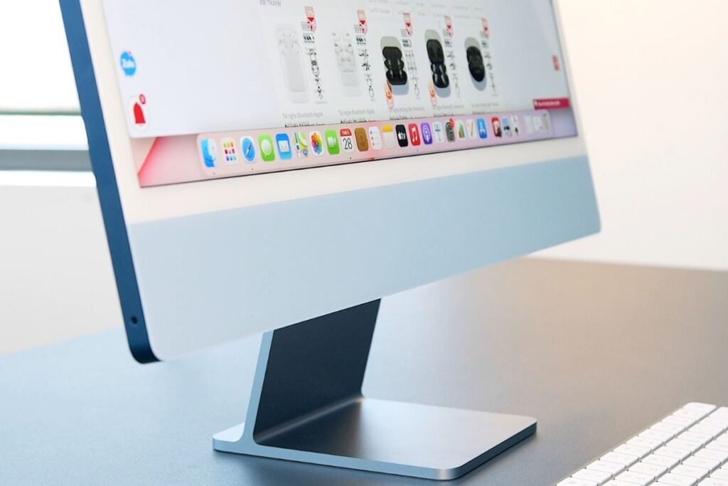 Apple Could Launch A New 32-inch iMac In 2025: Here's What We Know