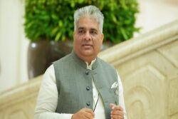 MP Elections: Union Minister Bhupender Yadav Mobbed by BJP Workers Over Ticket Distribution