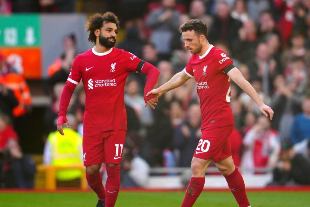 Premier League: Liverpool Sink Nottingham, Aston Villa Beat Luton, Everton Stun West Ham