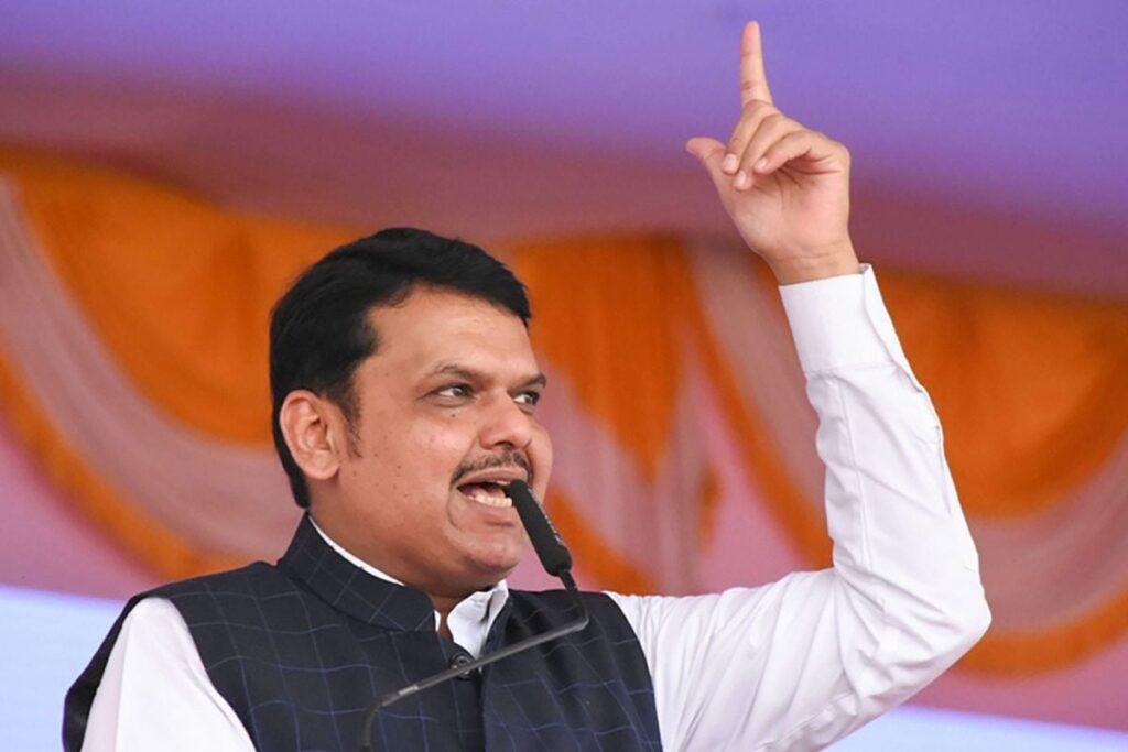 'He Suggested President's Rule': Fadnavis Claims Sharad Pawar Wanted to Form Govt in Maha With BJP in 2019