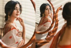 Rhea Chakraborty Wears Bengal's Traditional Sari, Wishes Everyone On Bijoya Dashami; Photos