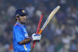 'It's Good to Lose One Game..': Ravi Shastri Reveals MS Dhoni's Words When India Lost to New Zealand in 2011