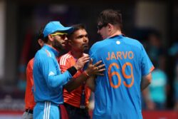 IND vs AUS: Virat Kohli Confronts Pitch Invader Jarvo, ICC Bans Him For Remaining World Cup Games | WATCH