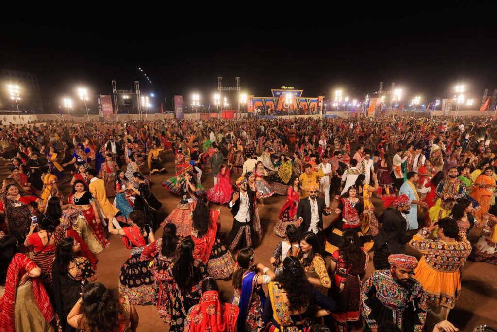 6 Die of Heart Attack in 1 Week While Performing Garba in Gujarat; Health Minister Chairs Experts' Meet