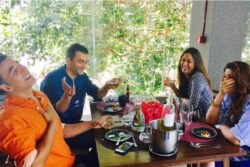 Who Are SRK's Swades Actress Gayatri Joshi, Akshay Kumar's BFF Vikas Oberoi Involved in Car Crash?