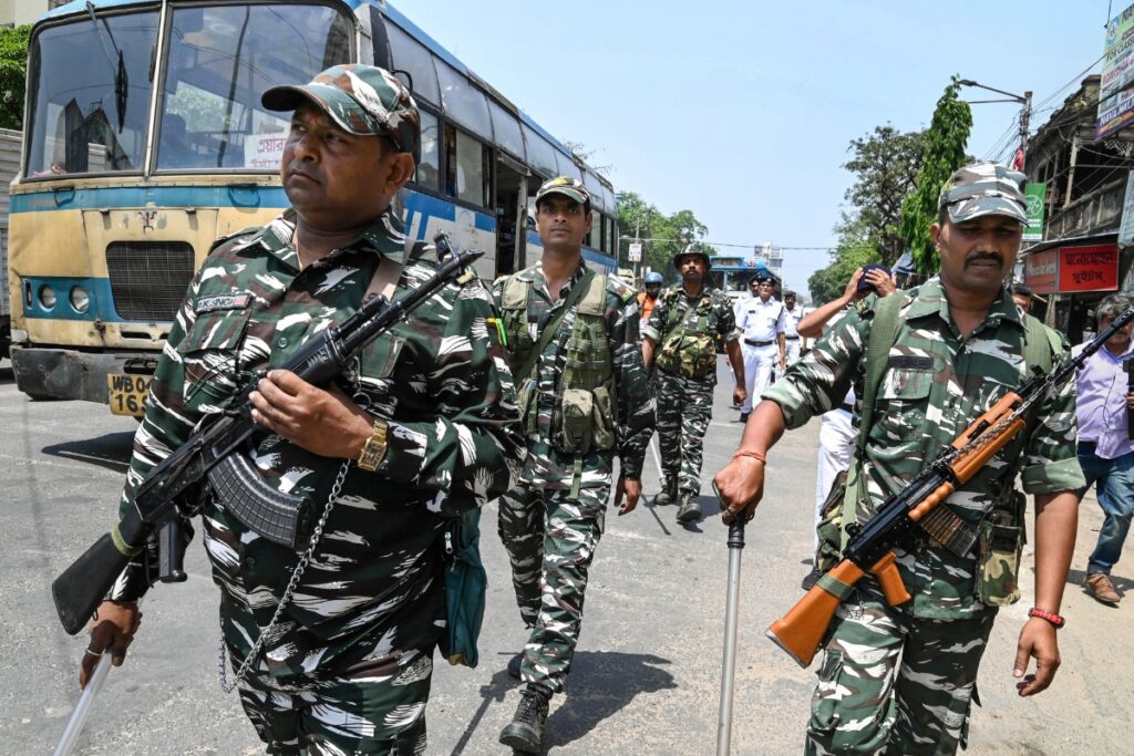 Naxalites Release Chhattisgarh Police Jawan After Keeping Him in Captivity for Eight Days