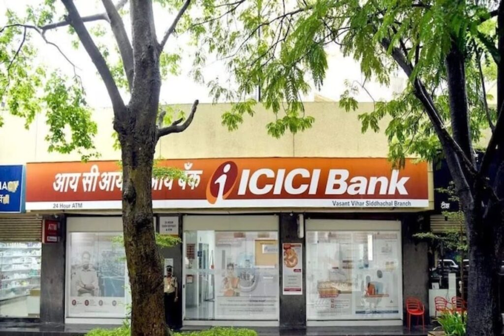 ICICI Bank Reports Strong Q2 Performance, Attracts Investors Amid Stock Market Turmoil