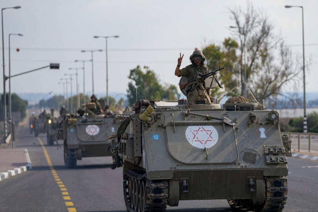 Israel Army Orders Evacuation of Northern City after Lebanon Clashes