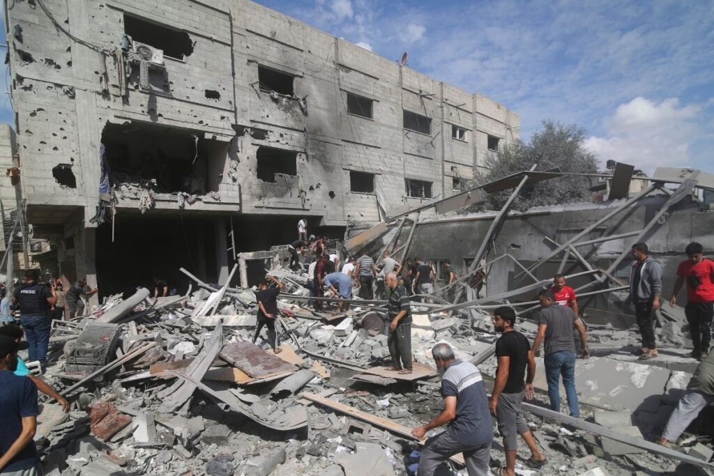 Israeli Tank Accidently Hits Egyptian Post; Netanyahu Warns Hezbollah Against Joining War With Hamas | Top Points