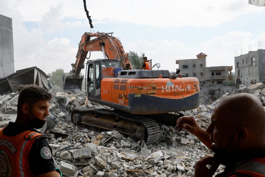 No Aid for Gaza: Millions Trapped in Coastal Enclave Get Desperate