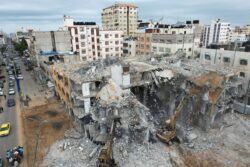 Israel-Palestine War Impacts Flights to Tel Aviv: List of Airlines Suspending Operations in Conflict-Hit Region