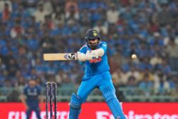 WATCH: Jasprit Bumrah Gets Loud Cheer From Lucknow Fans After Hitting Mark Wood For a Boundary