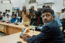 Make 'Room' for DKS: With Karnataka Coffers Dry, Dy CM Splurging on Posh Chamber for Himself, Says BJP