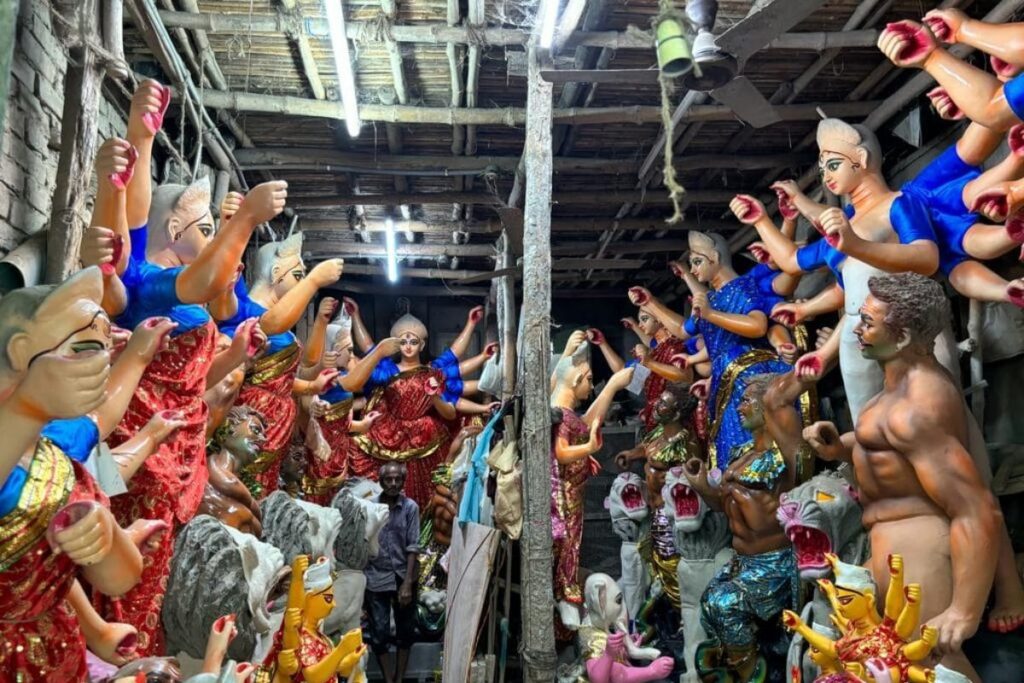 No Rains During Durga Puja Till Ashtami, Possibility of Drizzle, Moderate Rain on Remaining Days