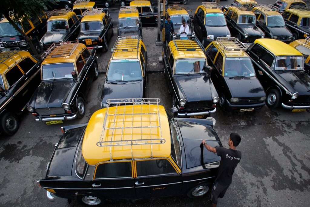 'Mumbai Ki Shaan' Kaali-Peeli Taxis to Go Off Roads from Oct 30 After 6 Decades | Here's Why