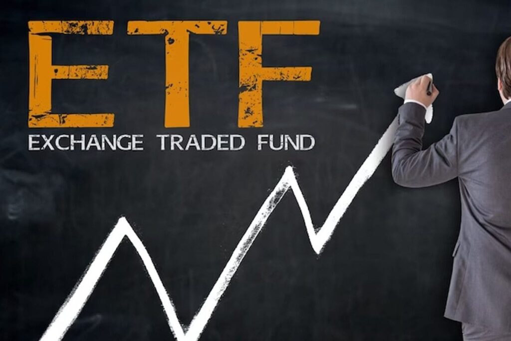 What are ETFs? Do They Give Higher Returns Compared To Mutual Funds?