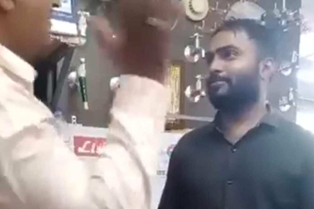 This Face-Off Between Cricket Fans Is Oh-So-Relatable