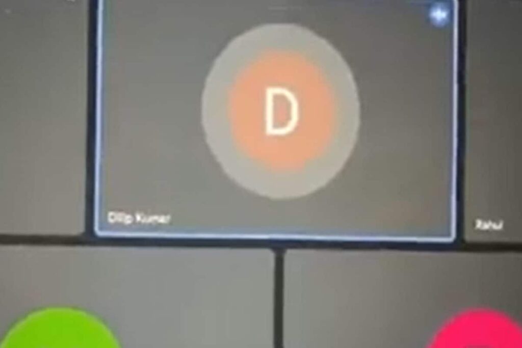 Frustrated Worker Lashes At Senior After Being Asked To Work Over The Weekend