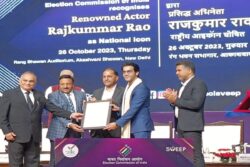 EC Makes Rajkummar Rao National Icon: 'Newton' Actor Underscores Gravity of Urban Apathy towards Voting