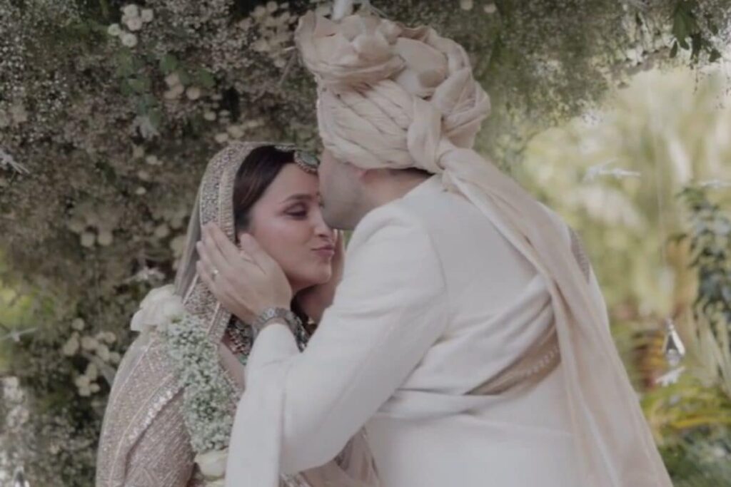 Parineeti Chopra Shares Hubby Raghav Chadha’s Reaction To Fan’s O Piya Cover; See Here