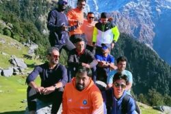 WATCH: Rahul Dravid, Other Coaches Take Triund Trek in Dharamsala but Players Left at Team Hotel