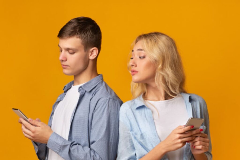 Texting Has Changed The Dynamics Of Relationships; Do's And Don'ts To Keep In Mind