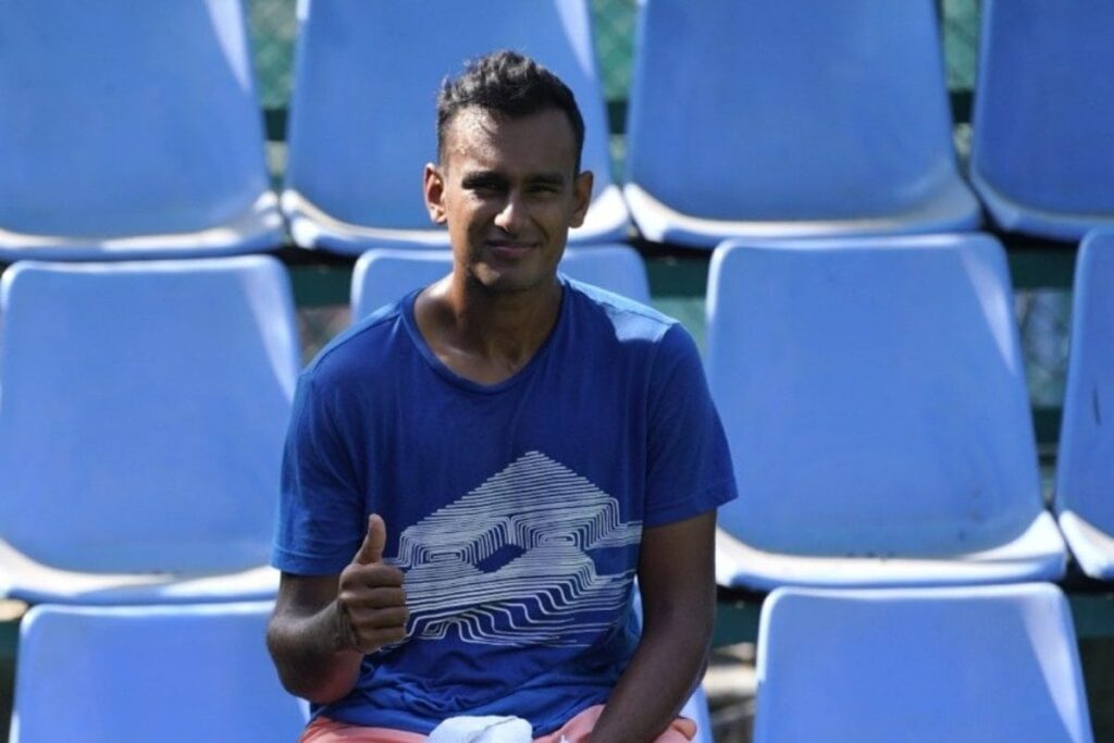 AITA Mulls Action Against Sasikumar Mukund for Not Wearing Official Jersey During Davis Cup; Brings in Code of Conduct