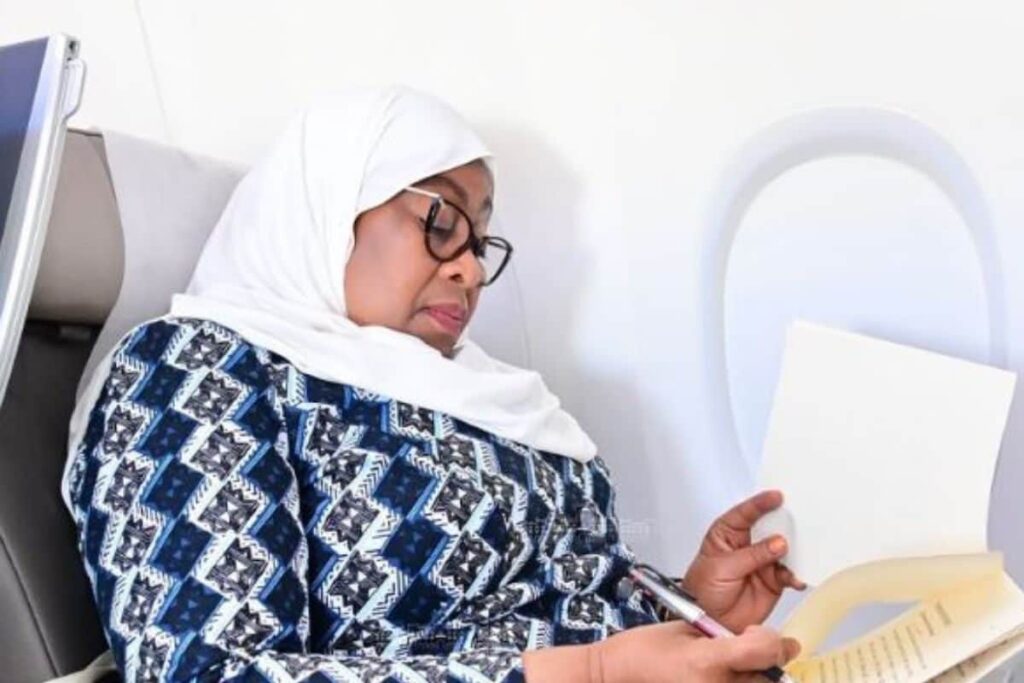 Tanzania’s Woman Prez Felicitated by JNU Ahead of Inauguration of First IIT Campus in Africa