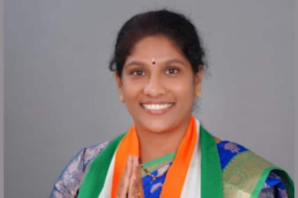 Telangana Cong Candidate Vennela: ‘Will Continue My Father Gaddar’s Fight against Inequality’