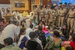 Delhi: TMC Leaders Detained During Protest at Krishi Bhavan Over Release of Funds to Bengal; Mamata Reacts