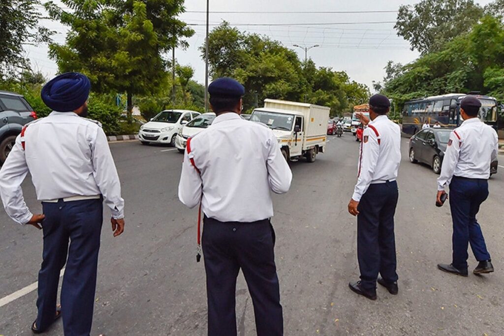 Delhi: National Lok Adalat 2023 to Settle 1.7 Lakh Traffic Challans, Here's How